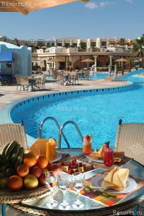 Sea Club Resort 17
